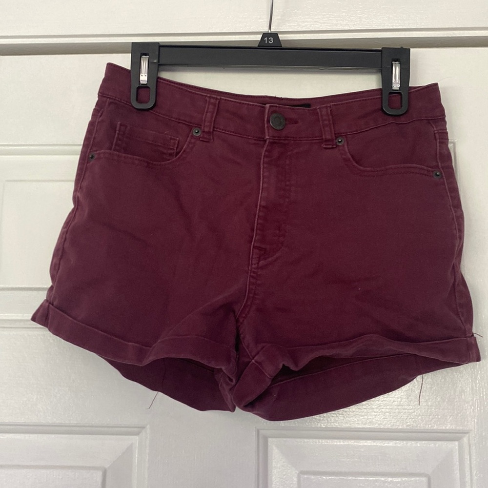 Aeropostale jean shorts size 6